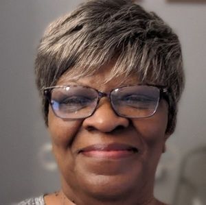 Meet your Posher, Doris